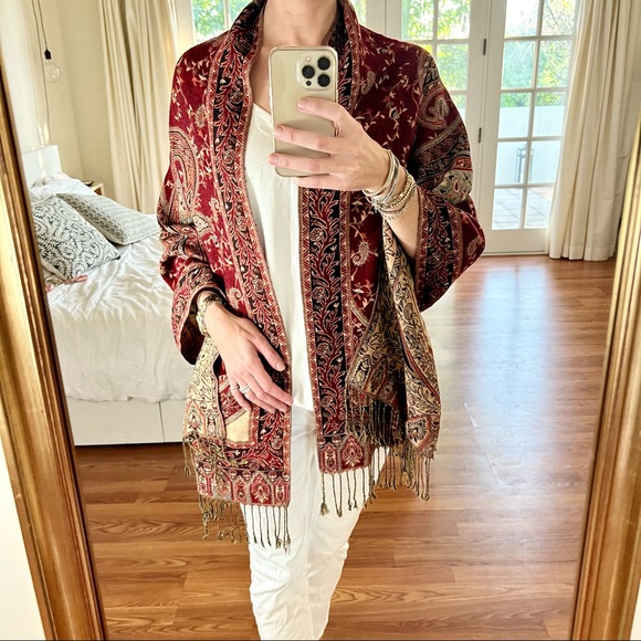 Paisley Burgundy 100% Pashmina - Picture 6 of 9
